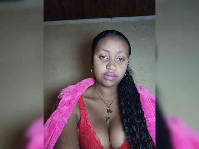 Victoria33 webcam