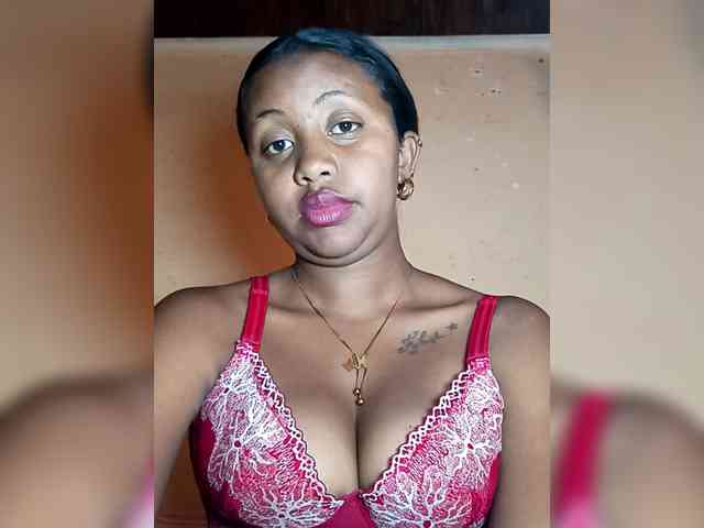 Victoria33 webcam