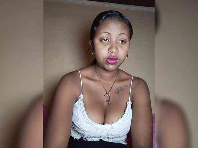 Victoria33 webcam