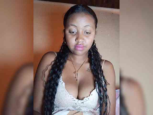 Victoria33 webcam