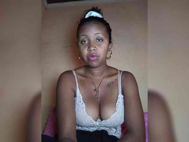 Victoria33 webcam