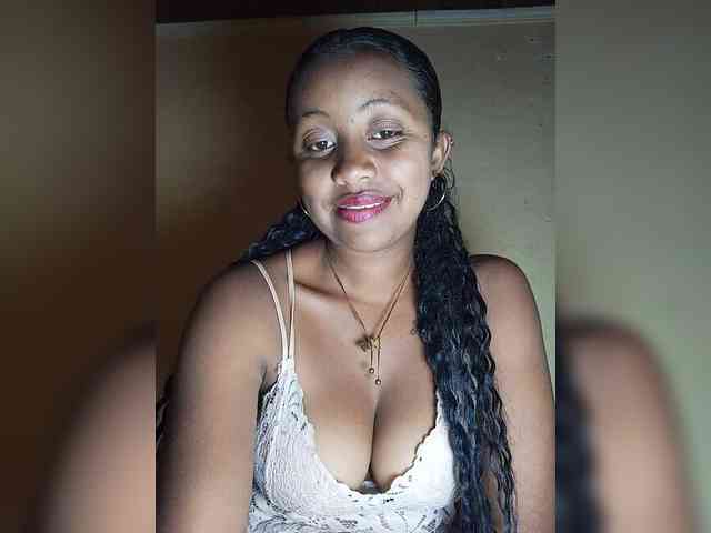 Victoria33 webcam