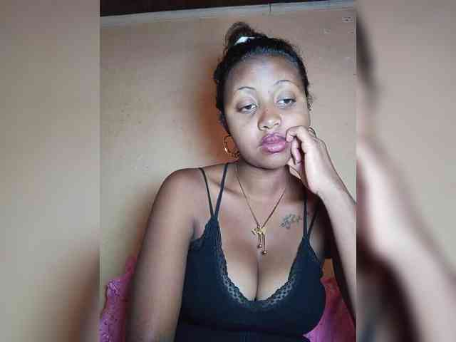 Victoria33 webcam