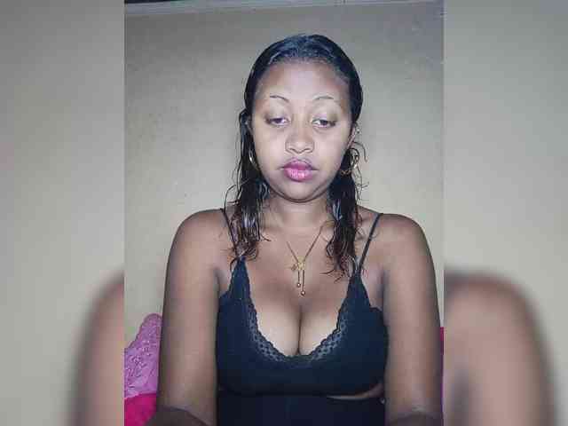 Victoria33 webcam