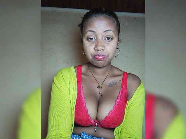 Victoria33 webcam