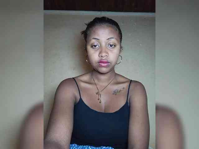 Victoria33 webcam