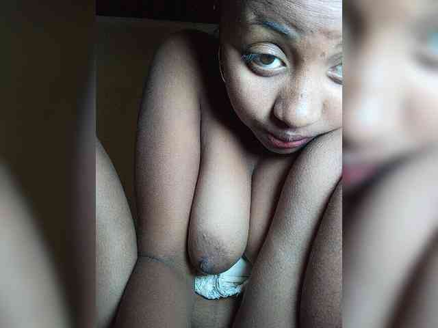 Victoria33 webcam