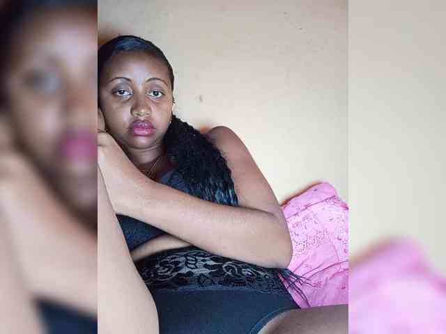 Victoria33 webcam