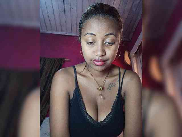 Victoria33 webcam
