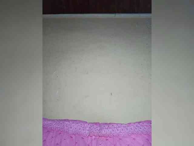 Victoria33 webcam