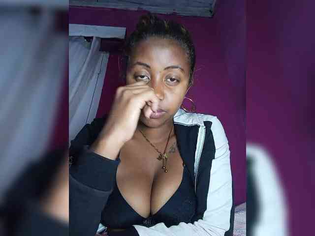 Victoria33 webcam