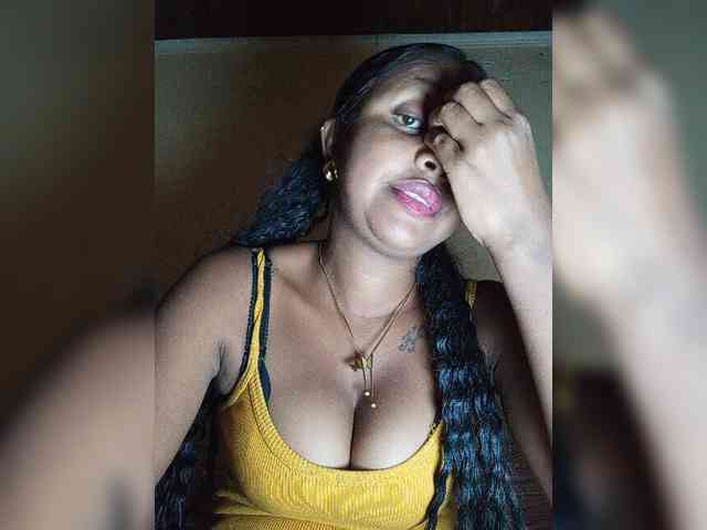 Victoria33 webcam