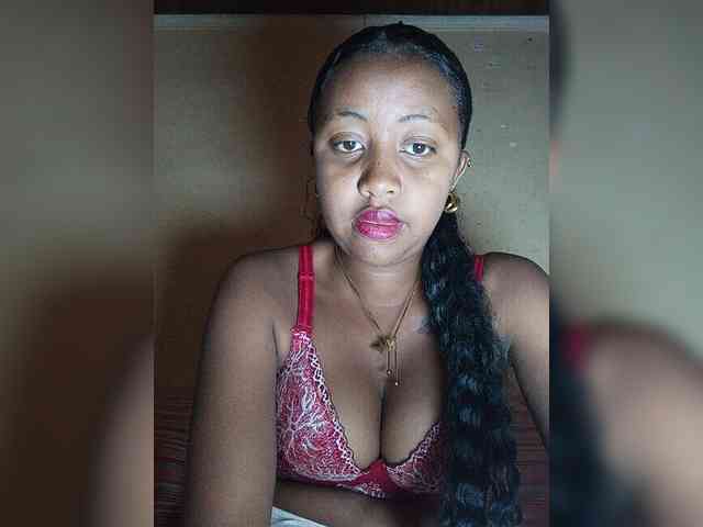 Victoria33 webcam