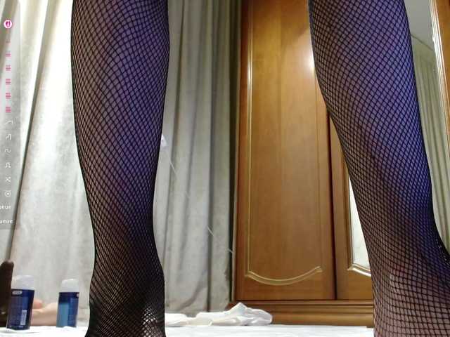 Crazy1one live cam on BongaCams