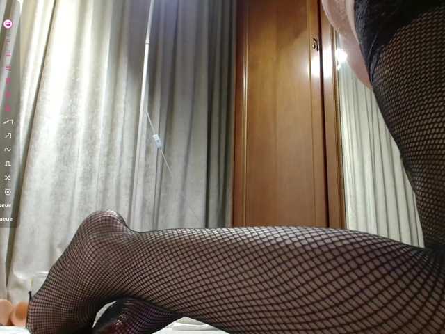 Crazy1one live cam on BongaCams