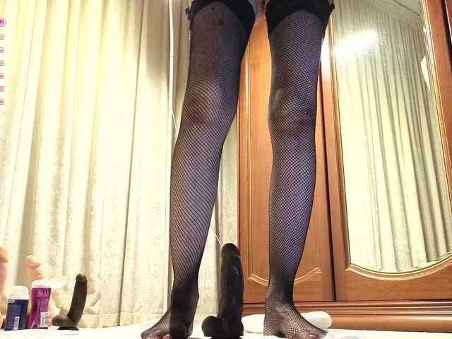 crazy1one live sex