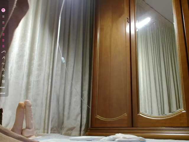 Crazy1one live cam on BongaCams