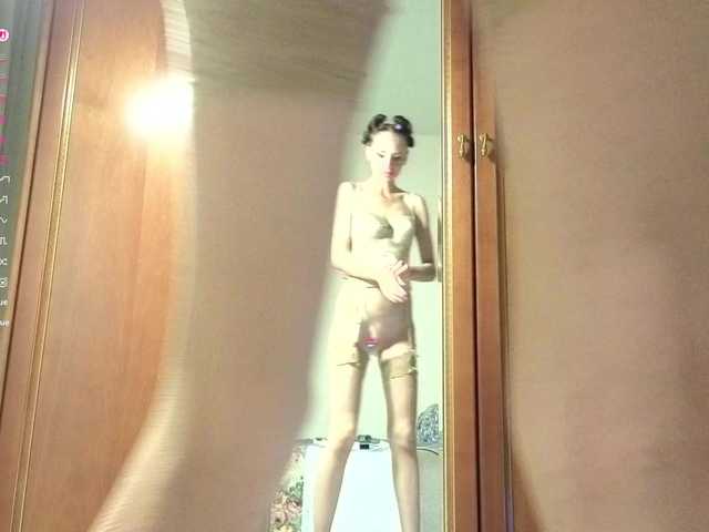 Crazy1one live cam on BongaCams