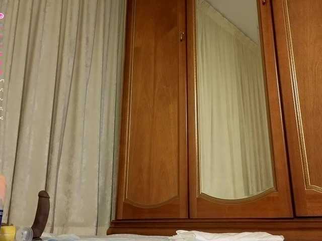 Crazy1one's BongaCams show and profile