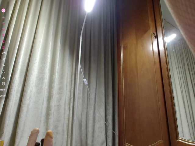 Crazy1one live cam on BongaCams