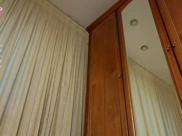 Crazy1one's BongaCams show and profile