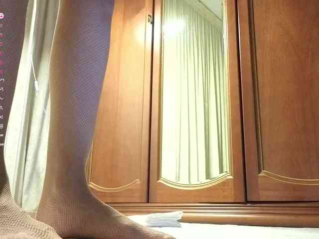 Crazy1one Sex Cam Show