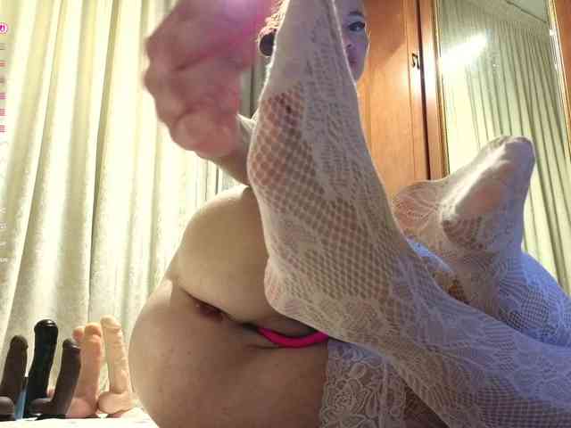 Crazy1one webcam