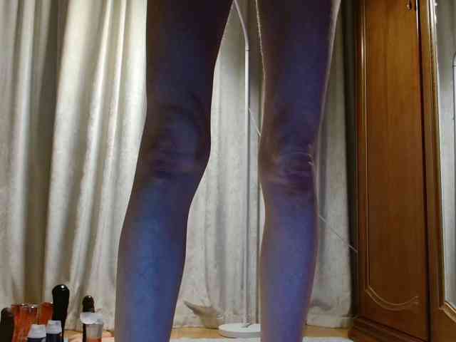 Crazy1one webcam