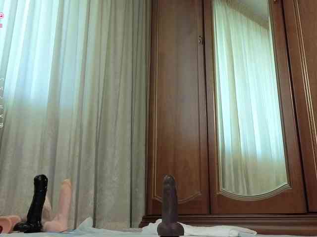 Crazy1one webcam