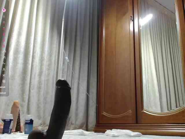 Crazy1one webcam