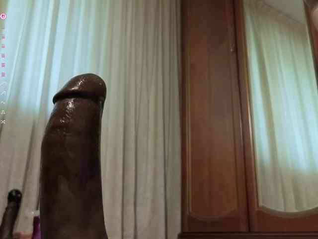 Crazy1one webcam
