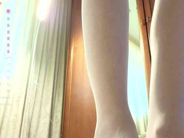 Crazy1one webcam