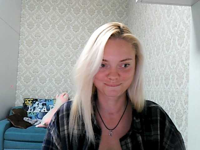 Gargonaa live cam on BongaCams