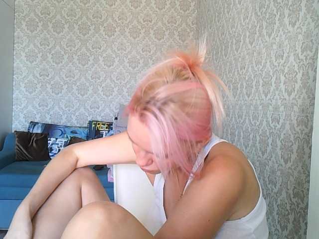 Gargonaa live cam on BongaCams