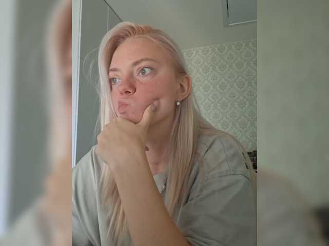 Gargonaa live cam on BongaCams