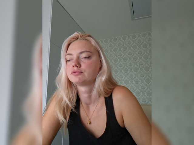 Gargonaa live cam on BongaCams