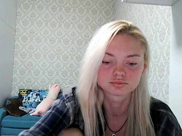 Gargonaa live cam on BongaCams
