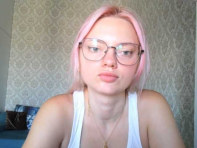 Gargonaa live cam on BongaCams
