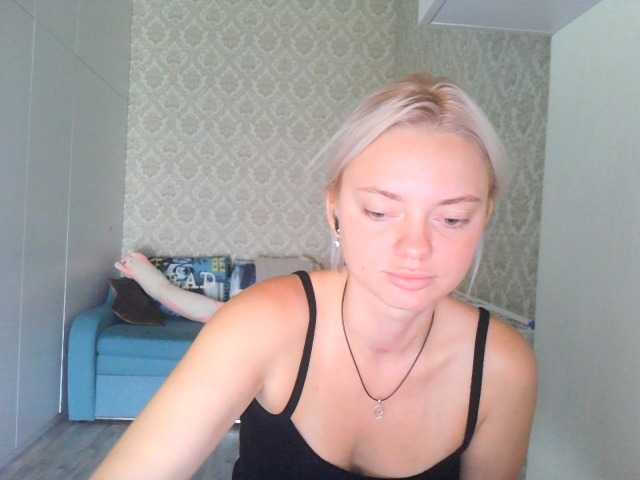 Gargonaa live cam on BongaCams