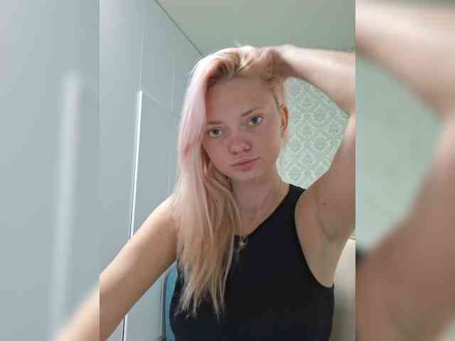 GargonaG webcam