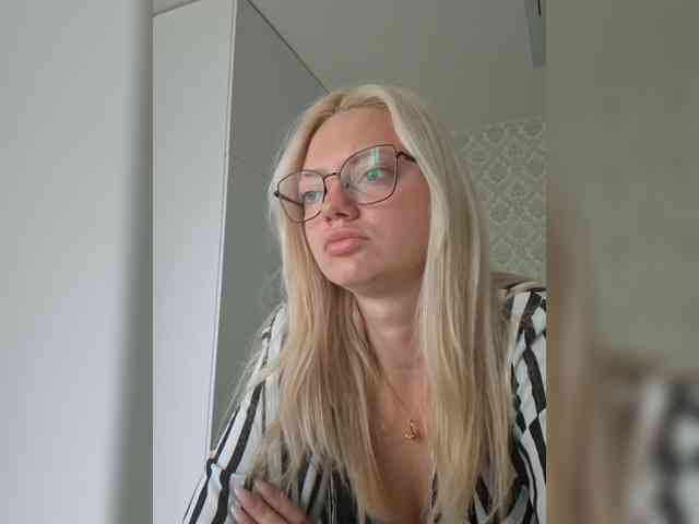 Gargonaa - Girl 