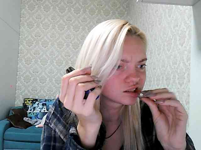 GargonaG webcam