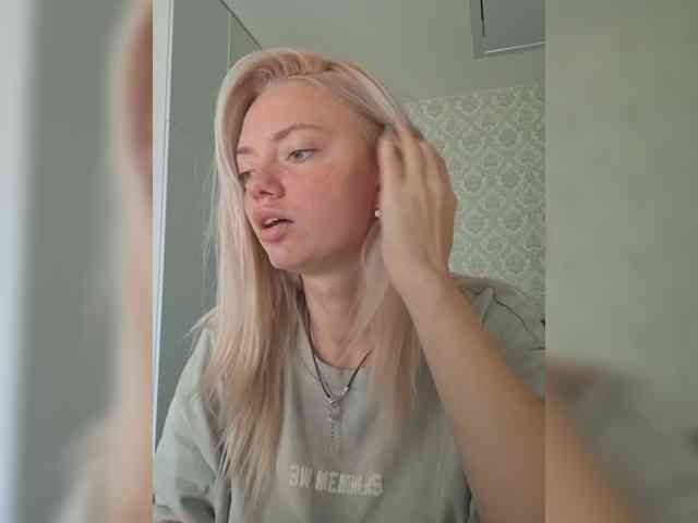 GargonaG webcam