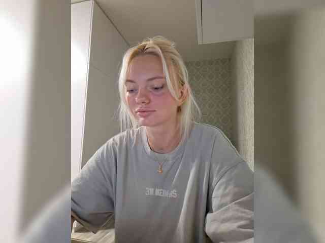 GargonaG webcam