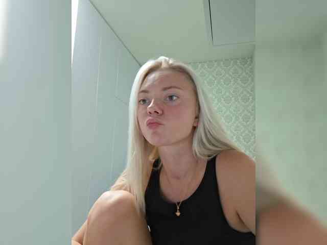 GargonaG webcam