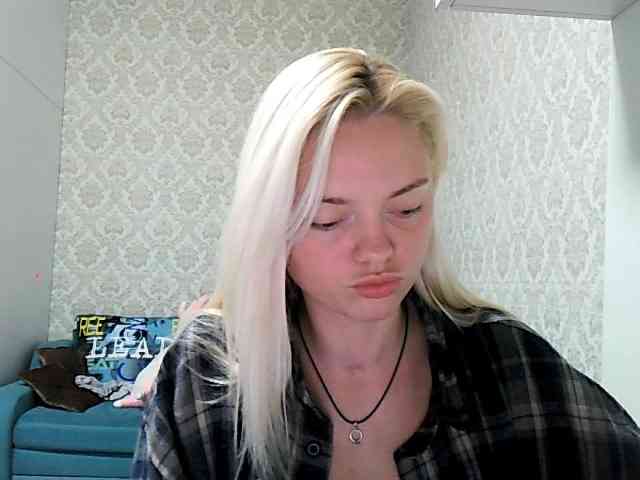GargonaG webcam