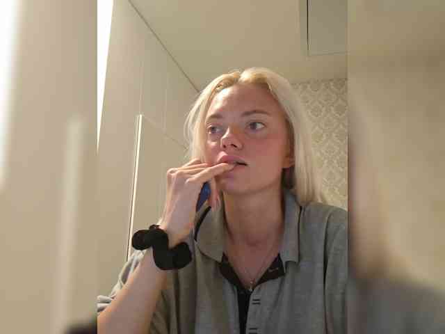 Gargonaa - Girl 