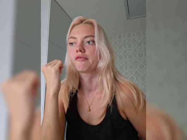GargonaG webcam