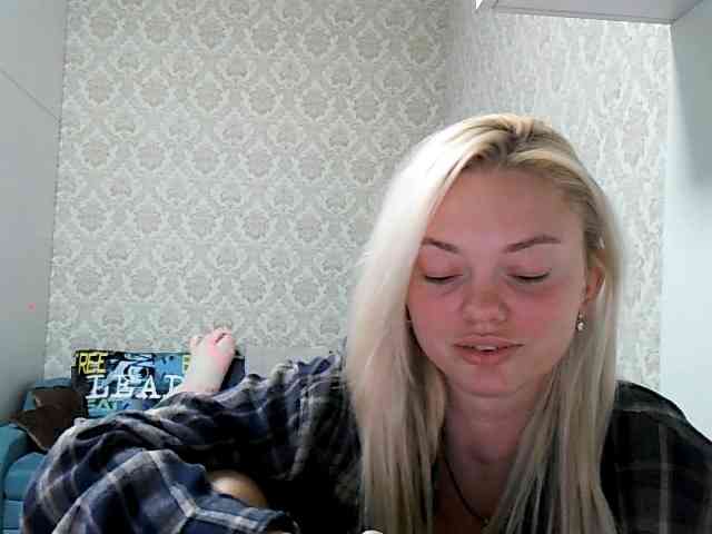 GargonaG webcam