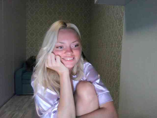 Gargonaa - Girl 